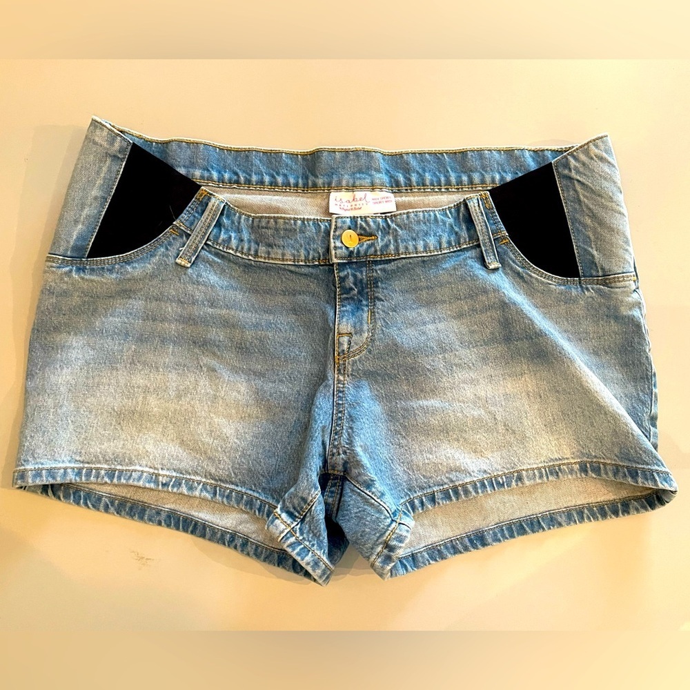 Isabel Maternity by Ingrid & Isabel Light Wash Jean Midi Shorts for Target; 12
